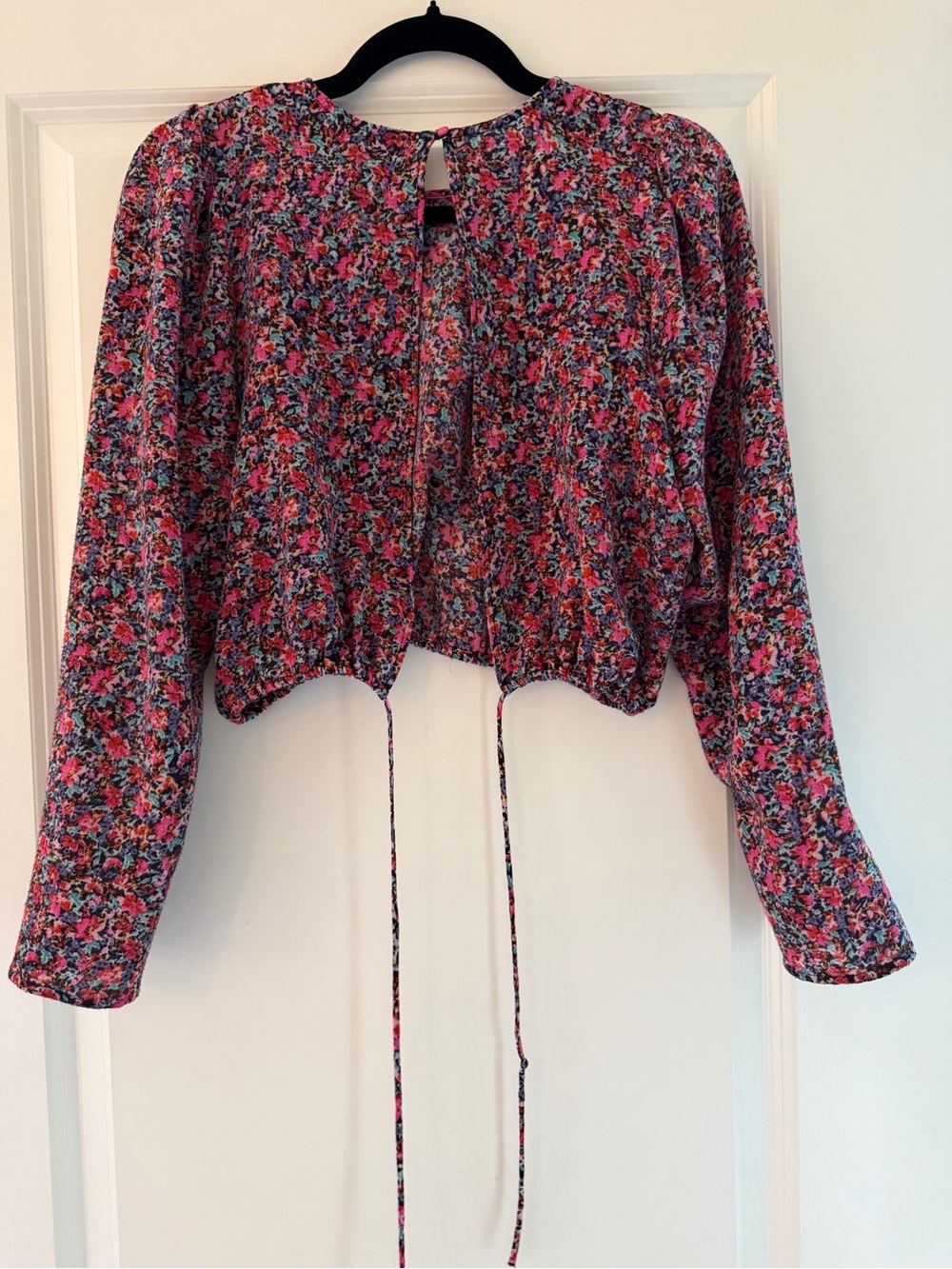Floral Drawstring Cropped Long-Sleeve Top - Pink Floral
